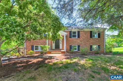 2815 Pleasant View Ln, Charlottesville, VA 22901-8999