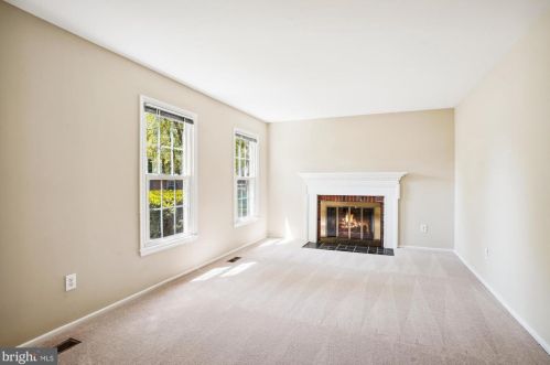 9530 Barnstable Ct, Springfield, VA 22015-1709