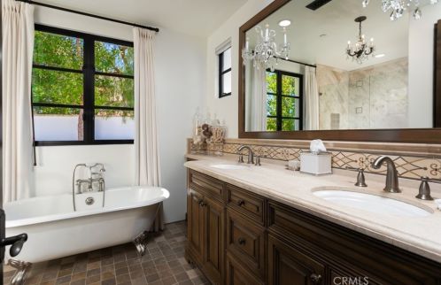 20 Black Falcon, Irvine CA  92603-0420 exterior