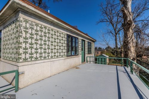 9923 Sutherland Rd, Silver Spring MD 20901-2314 exterior