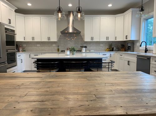 516 64th St, Willowbrook IL  60527-1812 exterior