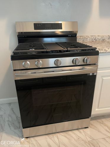 1381 Benteen Way, Atlanta GA  30315-3101 exterior