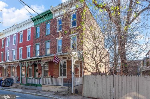 259 Delaware St, Harrisburg, PA 17102-2268