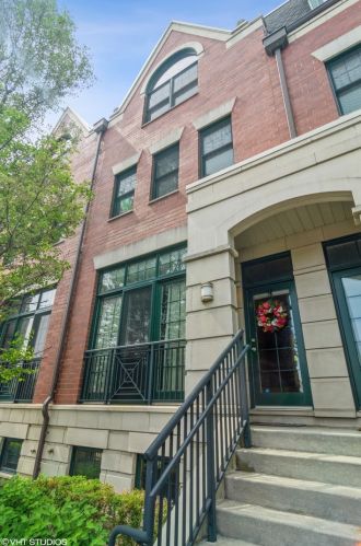 5902 Northwest Hwy, Chicago, IL 60631-2643