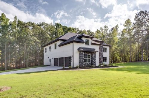 35 Mountain Crest Dr, Oxford, GA 30054-4181