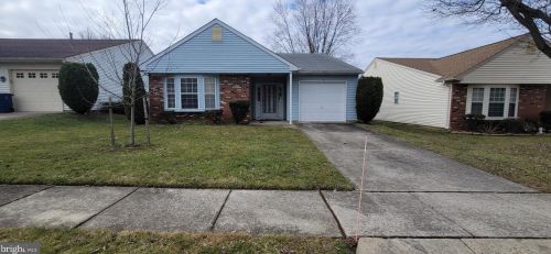 7 Willowwood Ct, Columbus, NJ 08022-1025