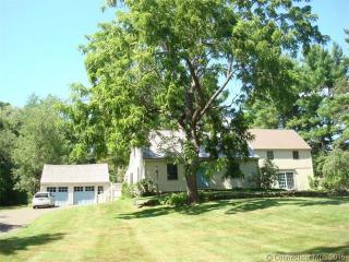 1678 Randolph Rd, Middletown, CT 06457-4043