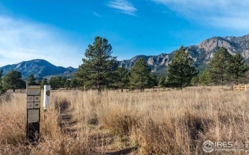 3281 Cripple Creek Trl, Boulder CO  80305-7160 exterior