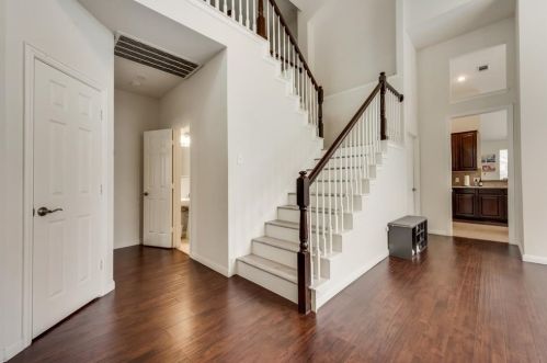 3117 Irvine Dr, Carrollton TX  75007-3745 exterior