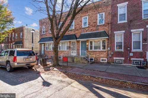 520 Trenton Ave, Camden, NJ 08103-1538