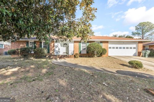 118 Avalon Dr, Warner Robins, GA 31093-1159