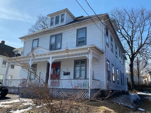 218 Main St, Torrington CT  06790-5440 exterior