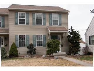 1229 Maple St, Bethlehem, PA 18018-2924