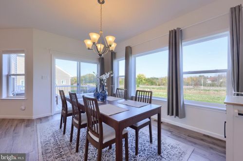 1269 Homestead Ln, Lancaster PA  17601-2418 exterior