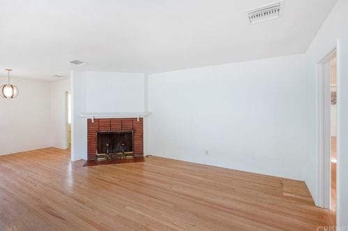 1828 Canada Blvd, Glendale CA  91208-2610 exterior