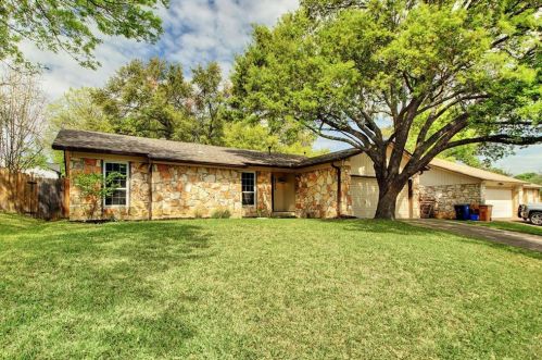 8300 Alabama Dr, Austin TX  78745-7616 exterior