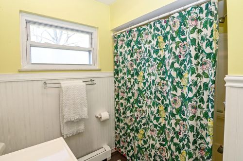 3975 Harvestridge Dr, Cincinnati OH 45211-2548 exterior