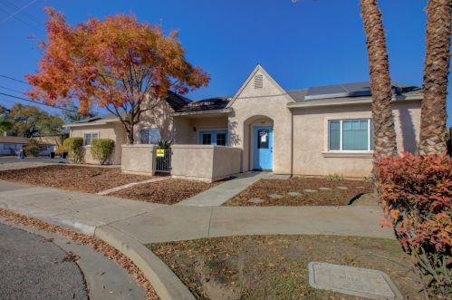 502 D St, Valley Home, CA 95361-3113