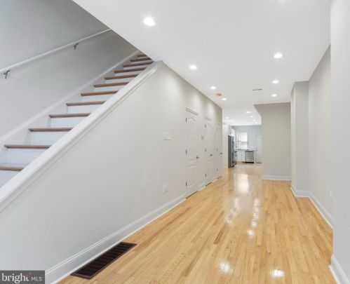 2614 Ellsworth St, Philadelphia PA  19146-3827 exterior