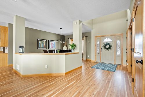 3723 103rd Ave, Minneapolis, MN 55443-1884