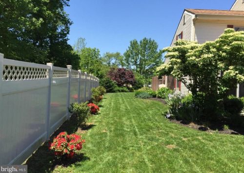 16 Madison St, Auburn, NJ 08085-1531