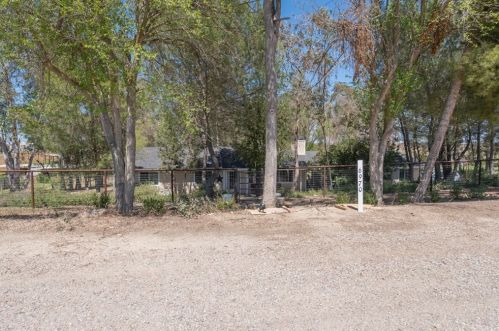 6970 Cabernet Rd, Lake Nacimiento, CA 93446-8321