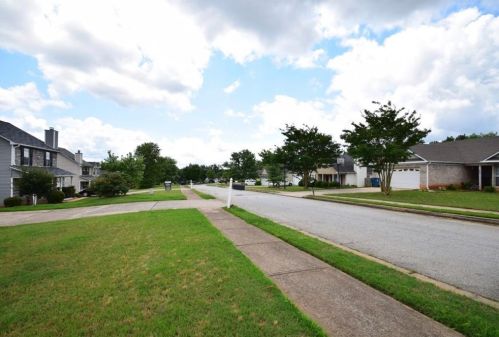 1628 Boxcar Pl, Conyers GA  30013-1590 exterior