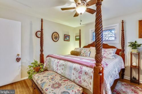 2225 Luzerne Ave, Silver Spring MD 20910-2135 exterior