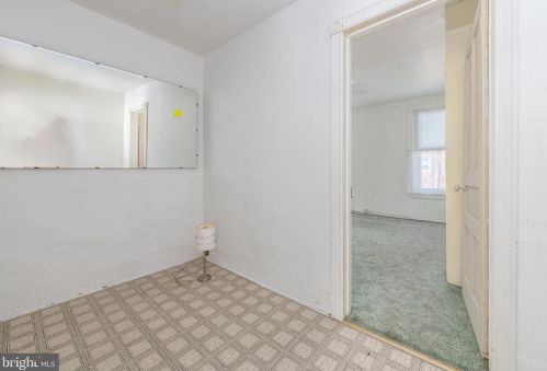 1424 Jackson St, Philadelphia PA  19145-3617 exterior