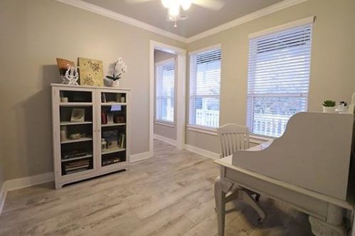 109 Concord Cir, Austin TX  78737-9073 exterior