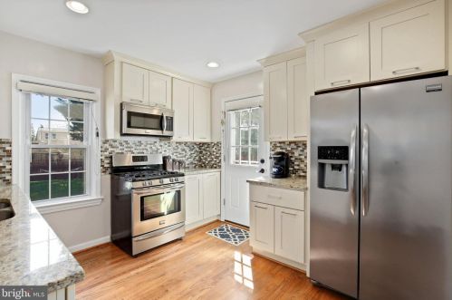 10159 Sutherland Rd, Silver Spring MD 20901-2236 exterior