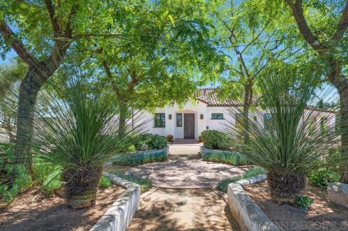 16415 Highland Trails Dr, Ramona, CA 92065-5727
