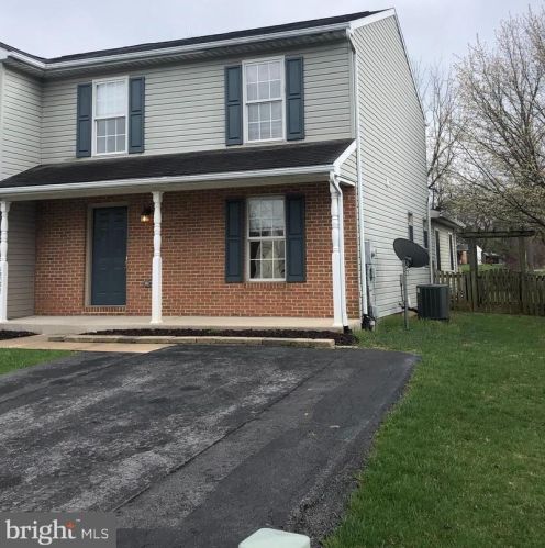 18027 Edith Ave, Maugansville, MD 21767-1027