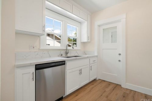 6236 Palm Ave, Riverside CA  92506-2078 exterior