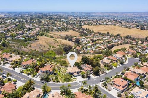 5152 Bella Collina St, Oceanside, CA 92056-1905
