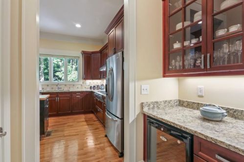 1130 Hancock Dr, Atlanta GA  30306-2514 exterior
