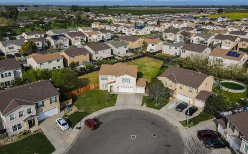 3067 Inyo Ct, Merced, CA 95341-8223