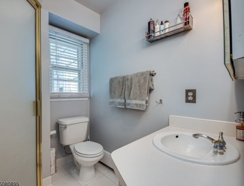 505 Hamilton Dr, Hackettstown NJ  07840-1430 exterior