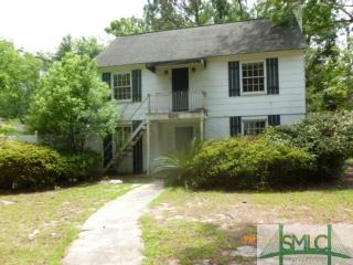 635 Victory Dr, Savannah, GA 31405-2363