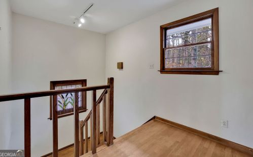 120 Huntcliff Pt, Atlanta GA  30350-1601 exterior