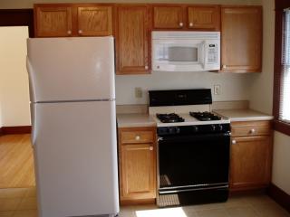 1403 Church St, Champaign IL  61821-2651 exterior
