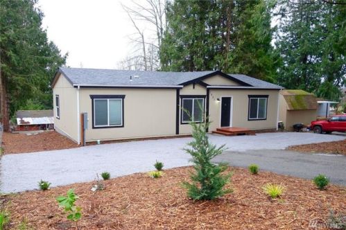 3631 Waldron Dr, Ferndale, WA 98248-9521