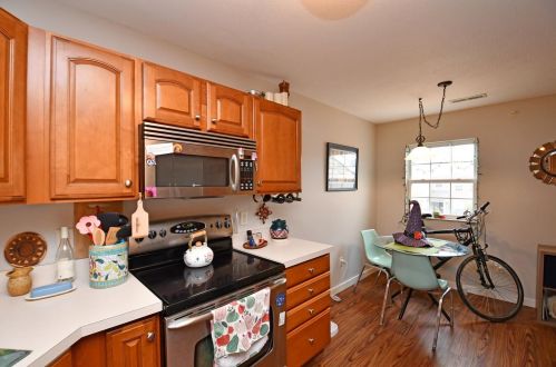 7219 English Dr, Cincinnati OH  45244-3150 exterior