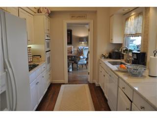 1 Lullwater Est, Atlanta GA  30307-1280 exterior