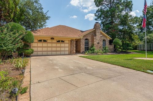 8628 Kirk Ct, Fort Worth, TX 76182-7426