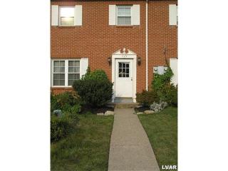 244 Briarwood Ct, Allentown, PA 18104-9590
