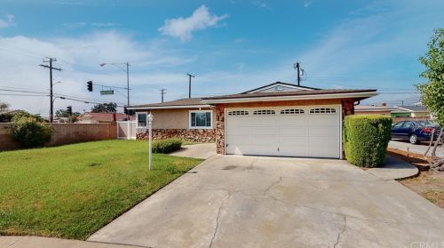 101 Duell St, Glendora, CA 91740-6302