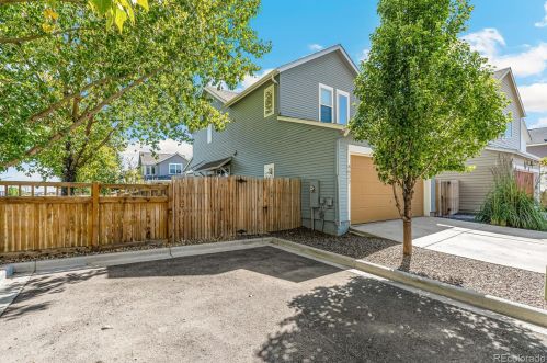 4627 Crestone Peak St, Denver CO  80601-4627 exterior