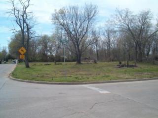 809 Muskogee Ave, Claremore, OK 74017-5827