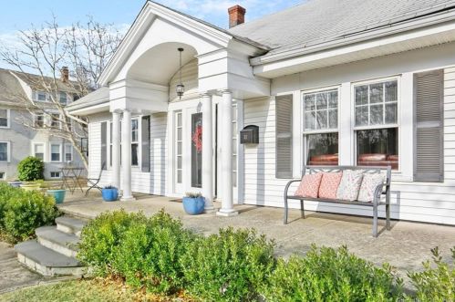 32 Myrtle St, Norwalk, CT 06855-1314